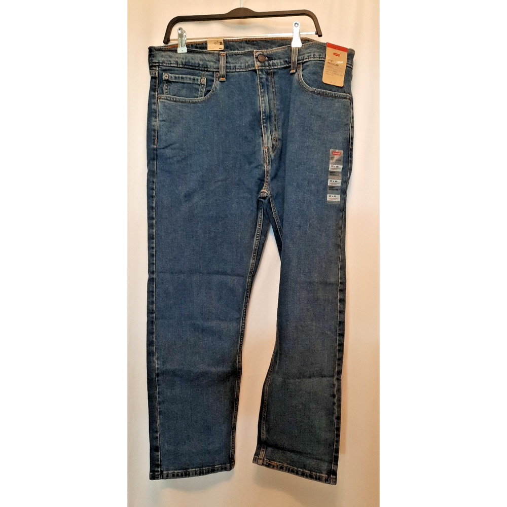 Levi's Men's 505 Straight Regular Fit Blue Jeans Denim 38 x 30 medium wash NWT